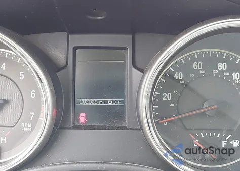 2012 Jeep Grand Cherokee Laredo z USA, uszkodzony, nr VIN 1C4RJEAG9CC259263